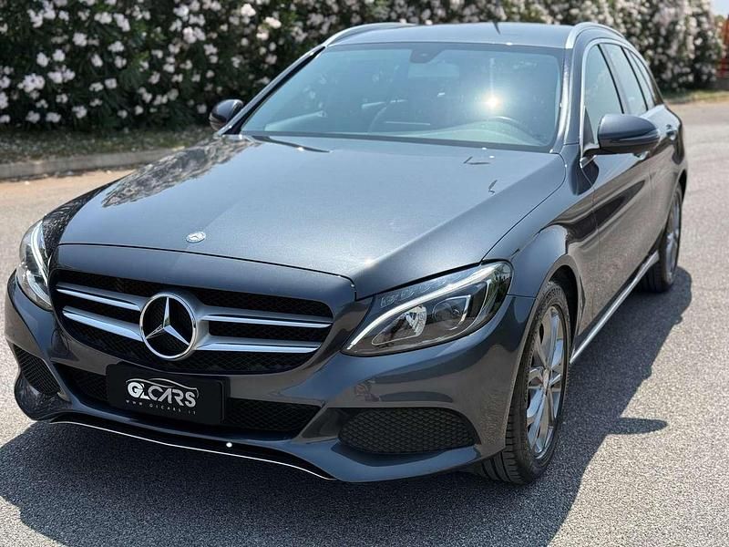 Grigio Usata 2016 Mercedes C200 Station wagon | 10.900 € (Ottimo prezzo) - Immagine 1/4