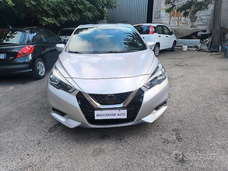 Usata Nissan Micra Acenta 90 CV (66 kW) 2018 Argento Utilitaria