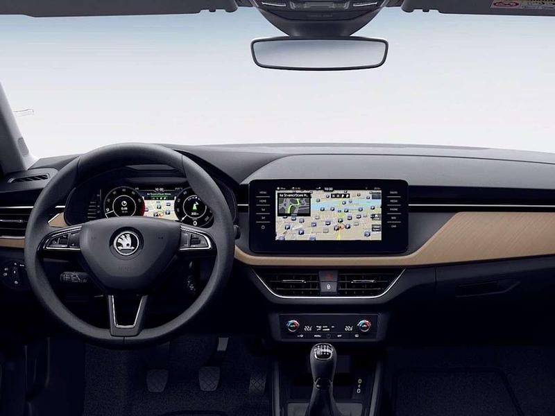 Nuova Skoda Scala Style 116 CV (85 kW) 2026 Grigio acciaio Utilitaria