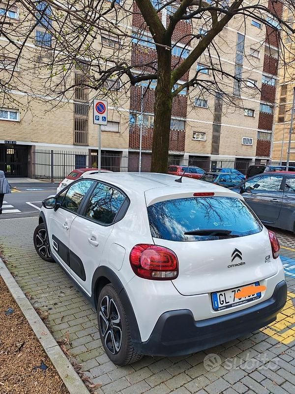 Usata Citroën C3 Feel 102 CV (75 kW) 2022 Bianco Utilitaria