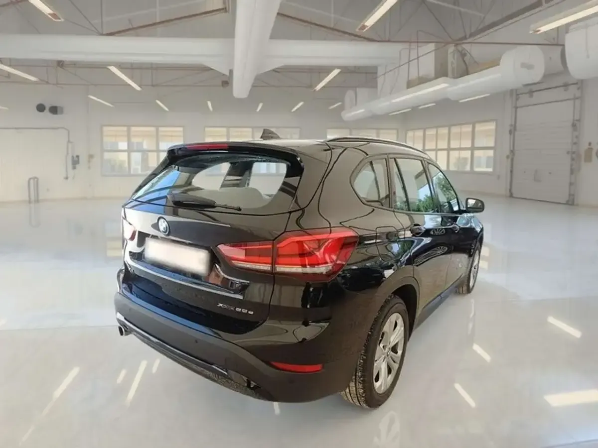 Usata BMW X1 Advantage 125 CV (91 kW) 2022 Nero SUV