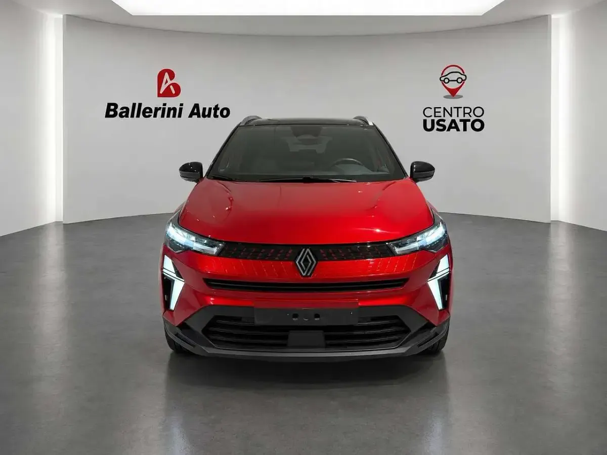 Usata Renault Captur Techno 101 CV (74 kW) 2025 Rosso SUV