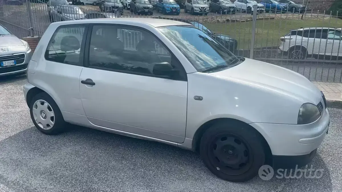 Usata Seat Arosa 50 CV (36 kW) 2003 Grigio Utilitaria