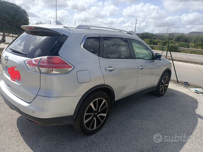 Usata Nissan X-Trail 131 CV (96 kW) 2015 Grigio SUV