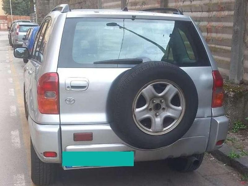 Usata Toyota RAV4 116 CV (85 kW) 2003 SUV