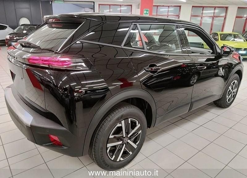 Uusi Peugeot 2008 Style 102 HP (75 kW) 2025 Musta Katumaasturi