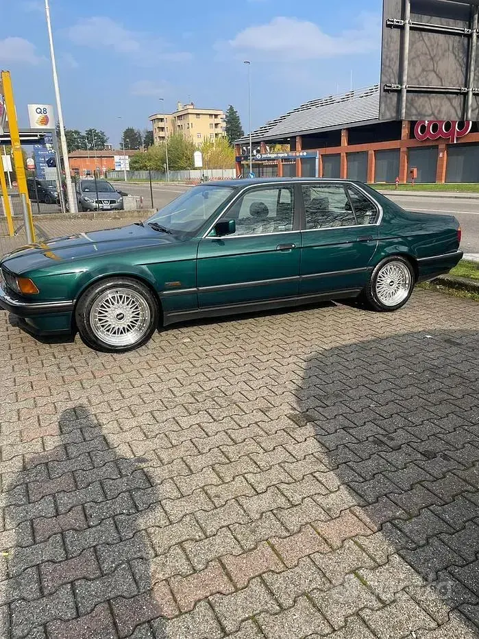 Usata BMW 730 185 CV (136 kW) 1989 Verde Berlina