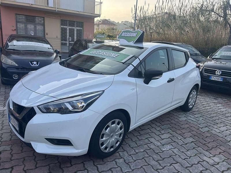 Usata Nissan Micra Acenta 71 CV (52 kW) 2018 Bianco Utilitaria