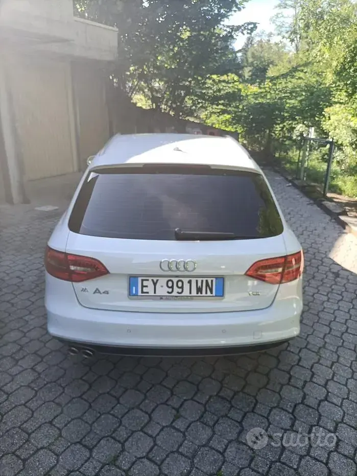 Usata Audi A4 150 CV (110 kW) 2015 Bianco Station wagon