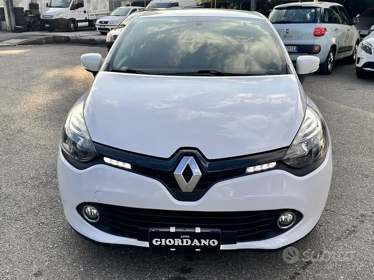 Usata Renault Clio IV 75 CV (55 kW) 2013 Bianco Berlina