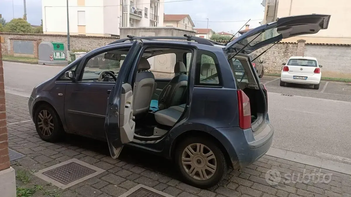 Usata Fiat Idea 69 CV (50 kW) 2004 Monovolume