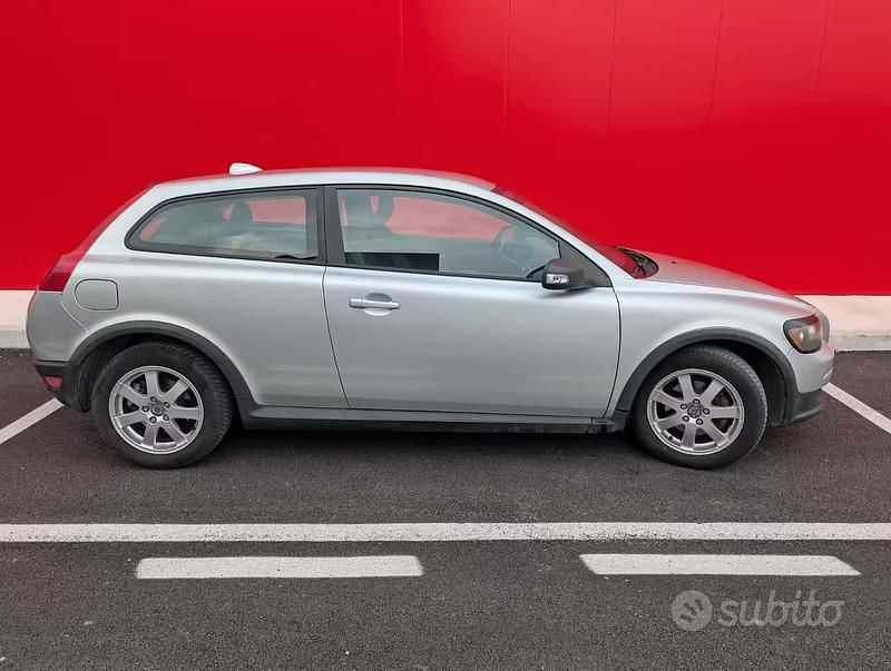 Usata Volvo C30 109 CV (80 kW) 2008 Utilitaria