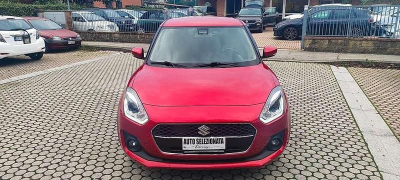 Usata Suzuki Swift 90 CV (66 kW) 2019 Rosso Berlina