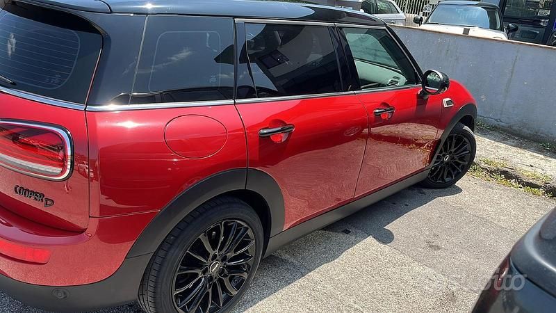 Usata Mini Cooper Clubman 150 CV (110 kW) 2019 Rosso Station wagon