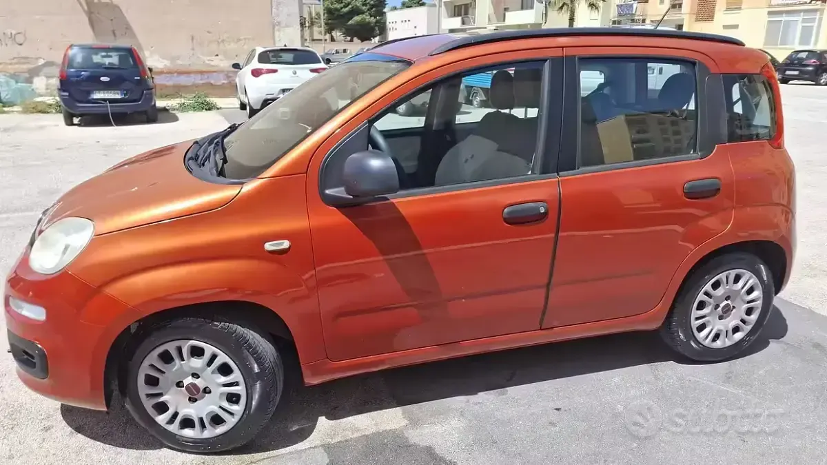 Usata Fiat Panda 69 CV (50 kW) 2013 Rosso Utilitaria