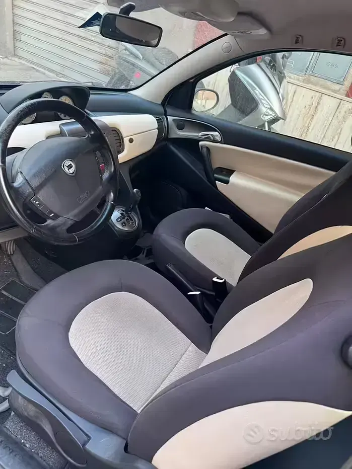Usata Lancia Ypsilon 69 CV (50 kW) 2005 Utilitaria