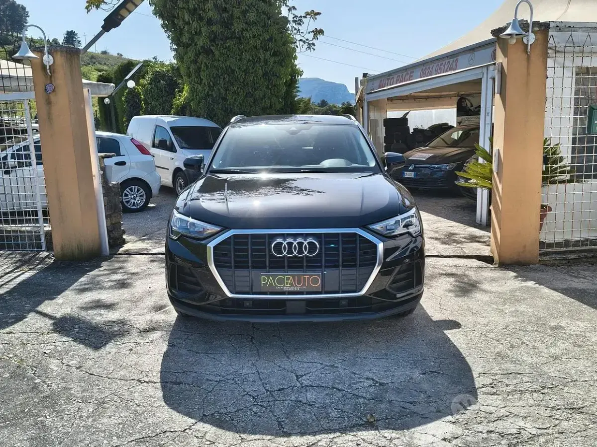 Usata Audi Q3 Business 150 CV (110 kW) 2021 Nero SUV