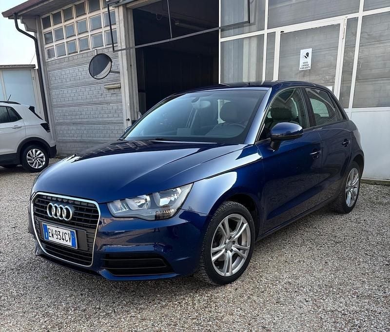 Usata Audi A1 Ambition 89 CV (65 kW) 2014 Blu Berlina