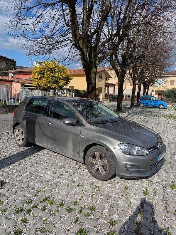 Usata VW Golf VII Comfortline 110 CV (80 kW) 2016 Berlina