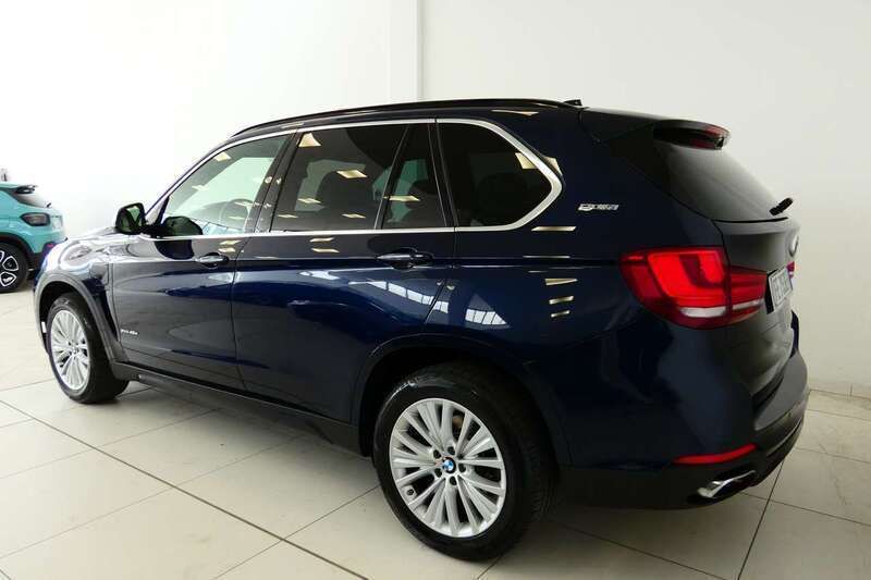 Usata BMW X5 Luxury Line 245 CV (180 kW) 2016 Blu/azzurro SUV