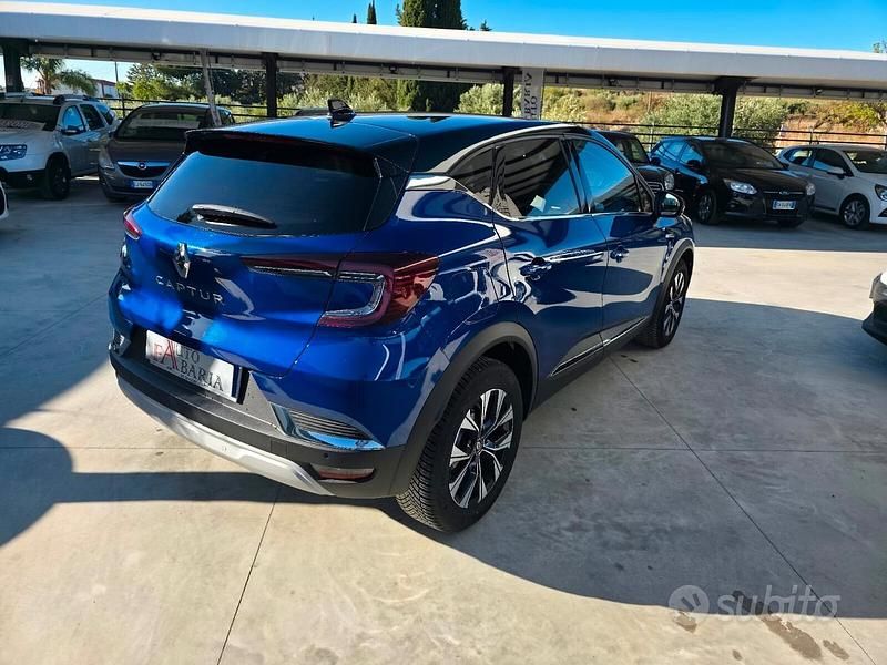 Usata Renault Captur Techno 91 CV (66 kW) 2024 Blu SUV