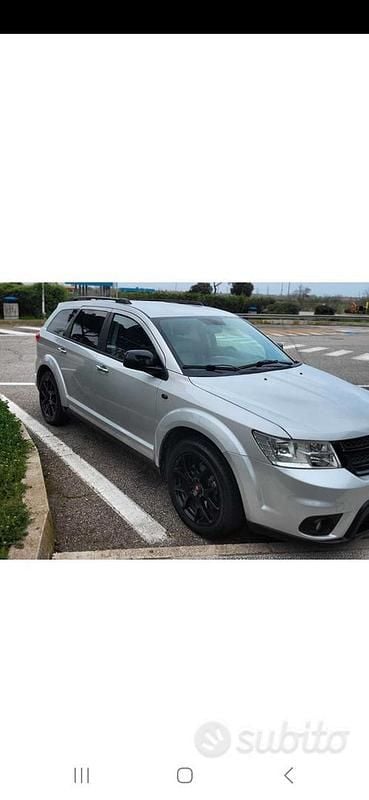 Usata Fiat Freemont 170 CV (125 kW) 2013 Grigio SUV