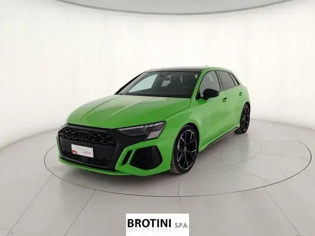 Usata Audi RS3 Sportback Comfort 400 CV (294 kW) 2022 Utilitaria