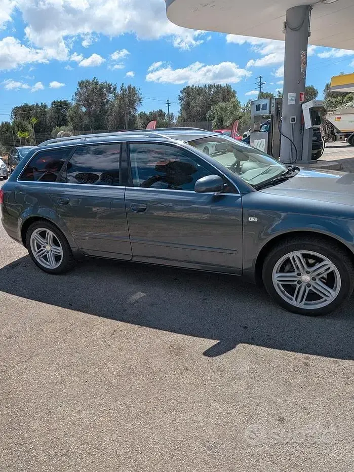 Usata Audi A4 Comfort 140 CV (102 kW) 2006 Grigio Station wagon