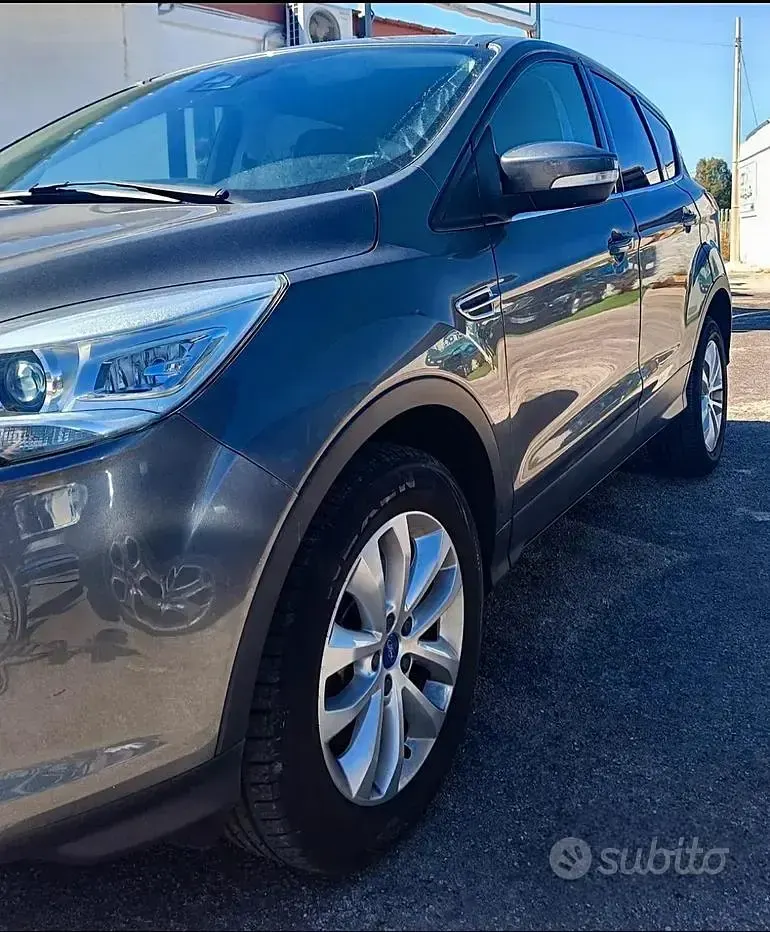 Usata Ford Kuga 163 CV (119 kW) 2013 SUV