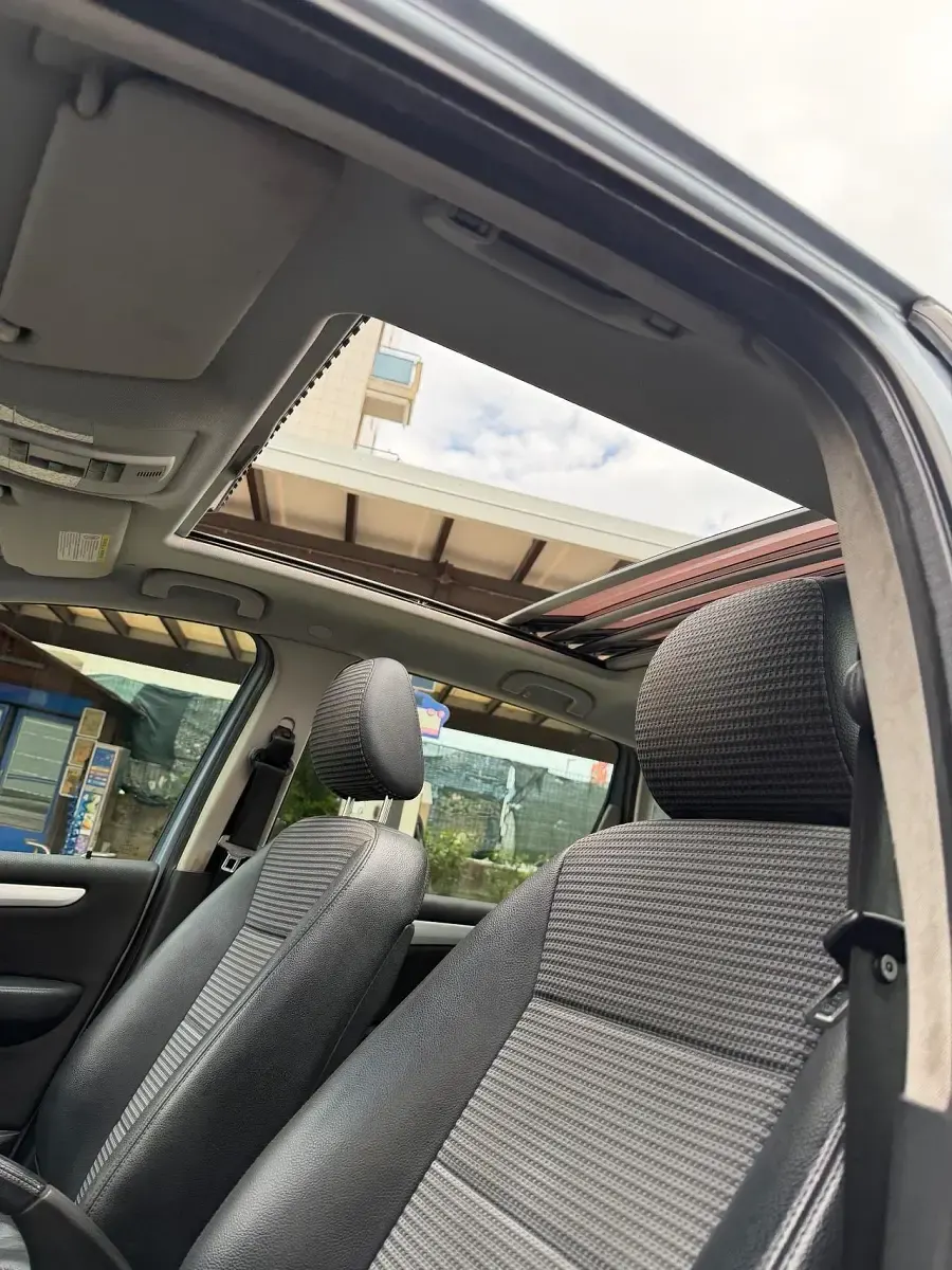 Käytetty Mercedes A150 Elegance 95 HP (69 kW) 2007 Hopea Sedan