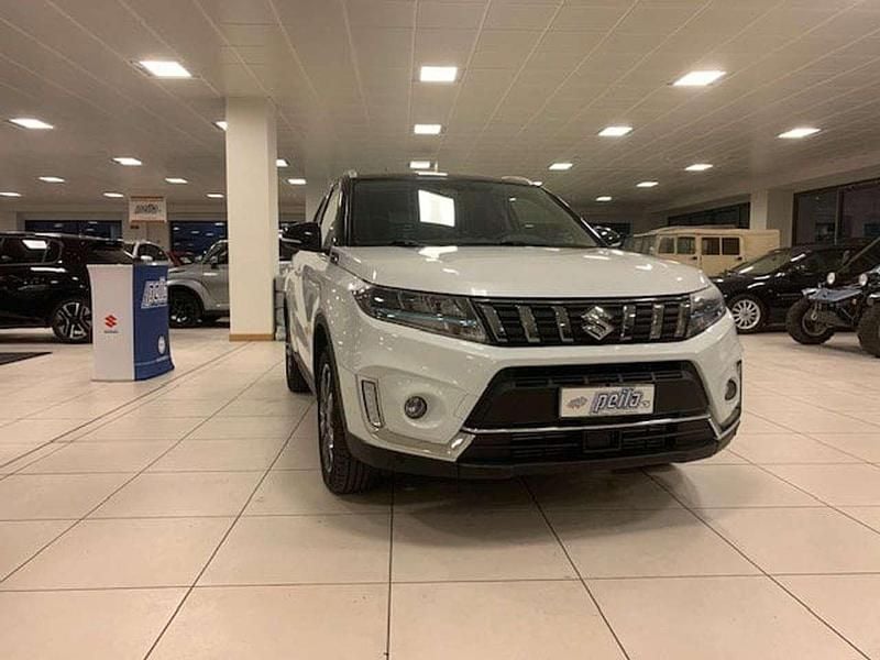 Usata Suzuki Vitara 129 CV (94 kW) 2023 Bianco SUV