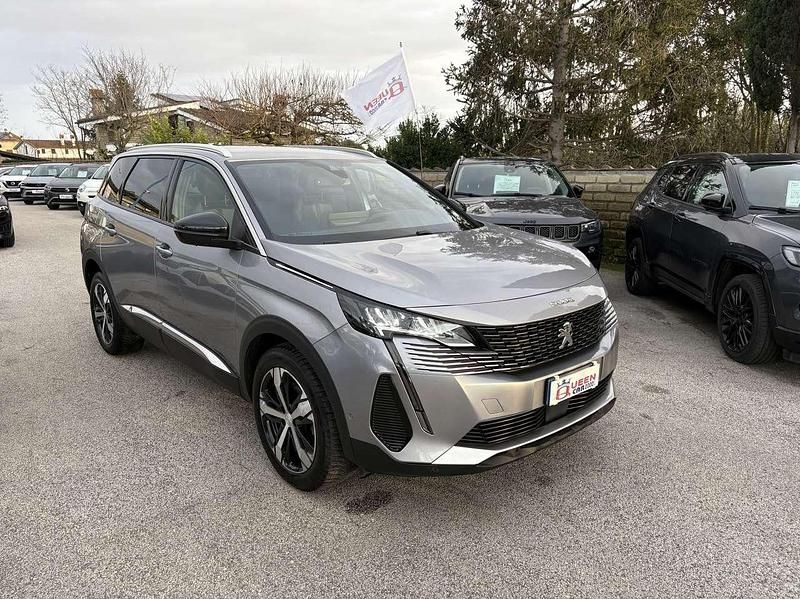 Usata Peugeot 5008 Allure 131 CV (96 kW) 2023 Argento Monovolume