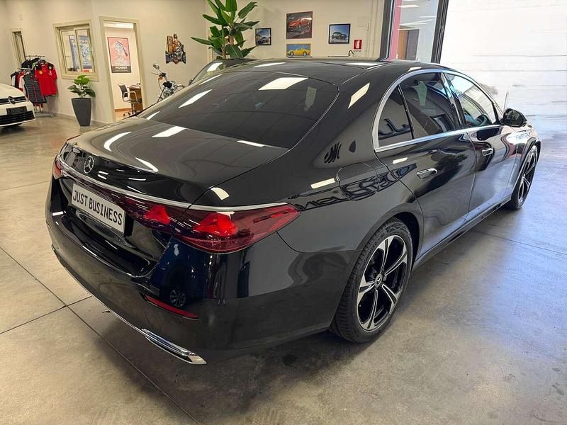Usata Mercedes E220 Premium Plus 194 CV (142 kW) 2024 Other Berlina