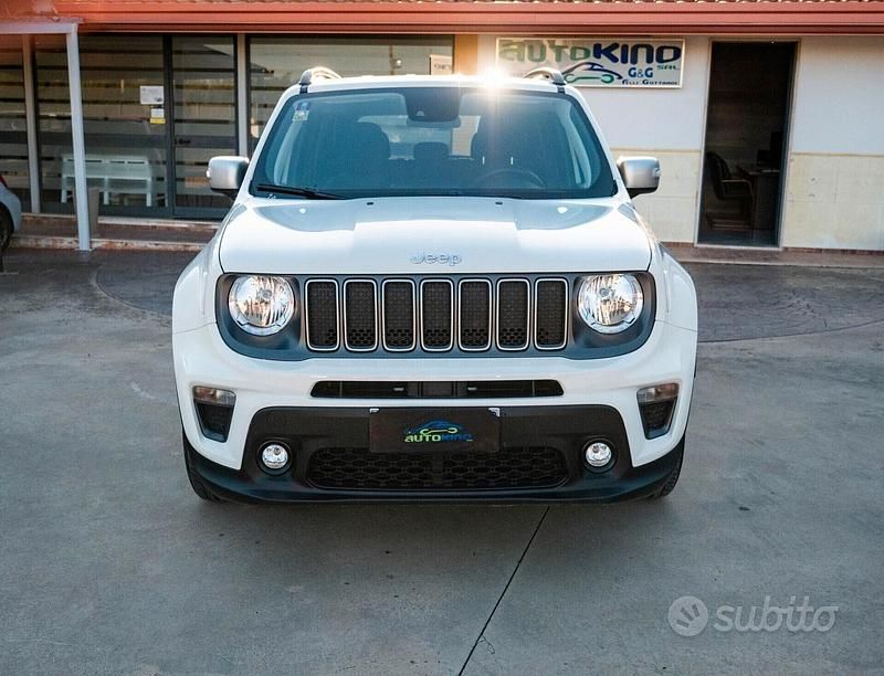 Używany Jeep Renegade Limited 120 KM (88 kW) 2022 Biały SUV