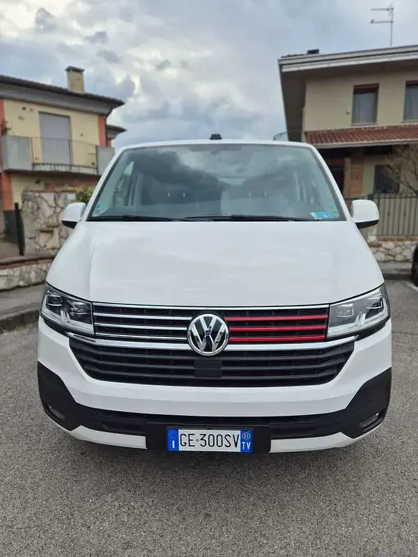 Usata VW Multivan 150 CV (110 kW) 2021 Bianco Monovolume