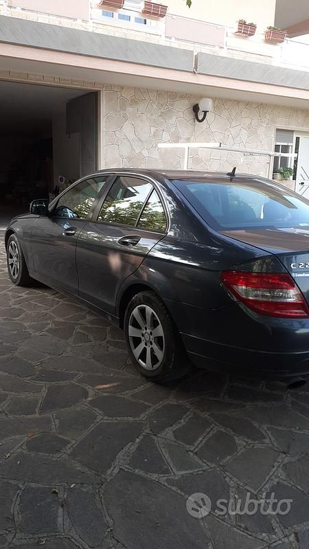 Usata Mercedes C220 2007 Grigio Berlina