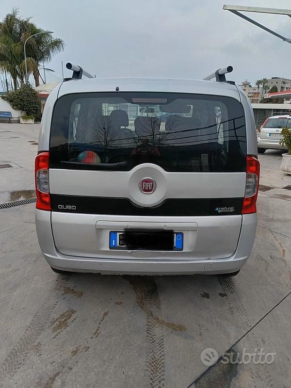 Usata Fiat Qubo Trekking 77 CV (56 kW) 2014 Grigio Monovolume