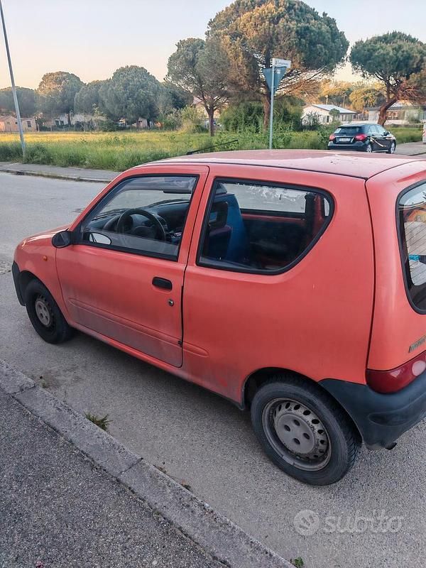 Usata Fiat 600 39 CV (28 kW) 1999 Berlina