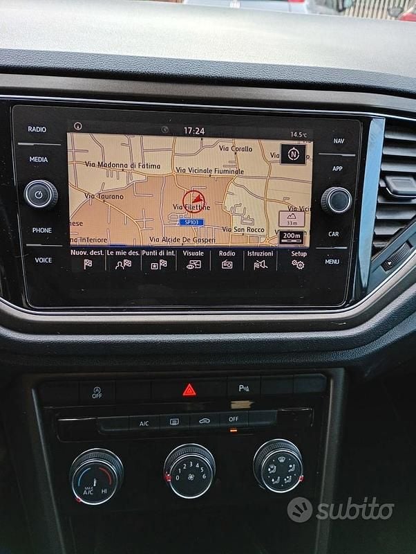 Usata VW T-Roc 116 CV (85 kW) 2018 Grigio SUV