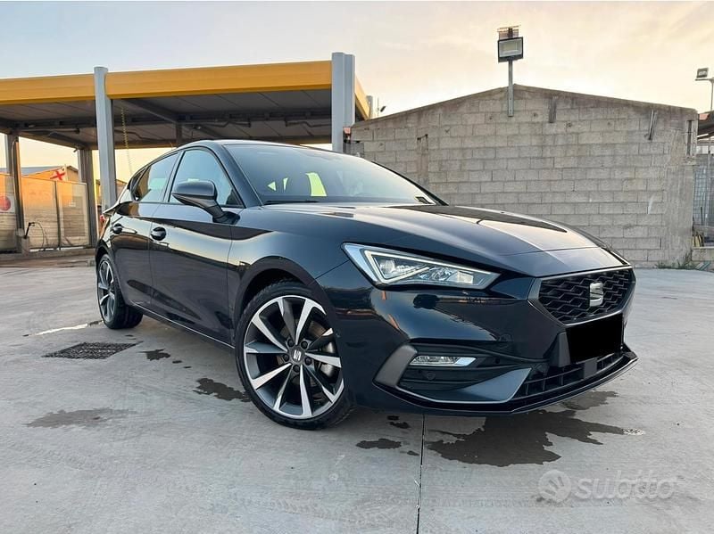 Usata Seat Leon FR 116 CV (85 kW) 2022 Berlina