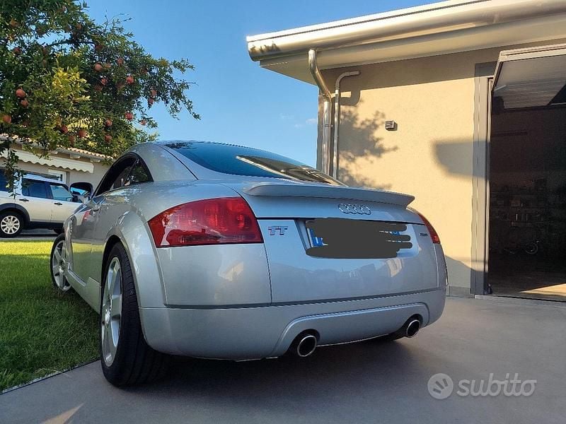 Usata Audi TT 225 CV (165 kW) 2001 Grigio Coupé