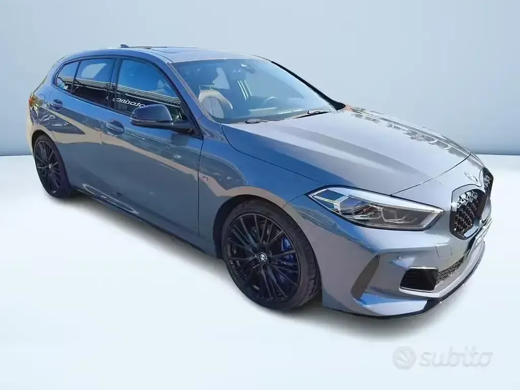 Usata BMW M135 306 CV (225 kW) 2022 Grigio Utilitaria