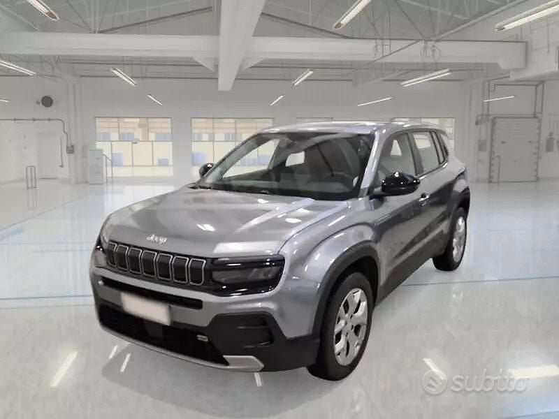 Usata Jeep Avenger Altitude 100 CV (73 kW) 2023 Grigio SUV