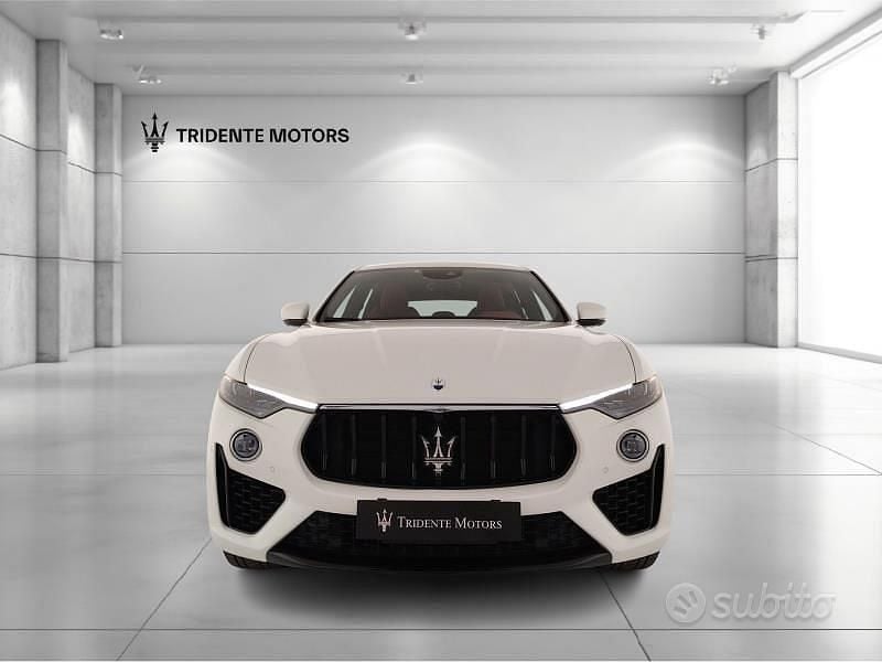 Usata Maserati Levante GT 330 CV (242 kW) 2023 Bianco SUV