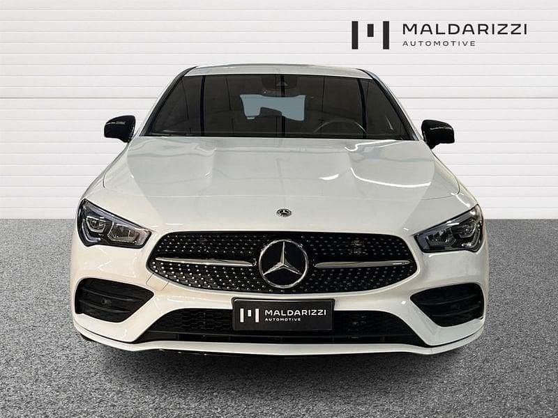 Usata Mercedes CLA200 Premium 150 CV (110 kW) 2023 Bianco Station wagon