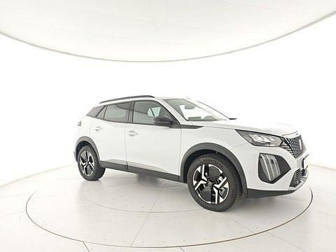 Usata Peugeot 2008 Allure 101 CV (74 kW) 2025 SUV