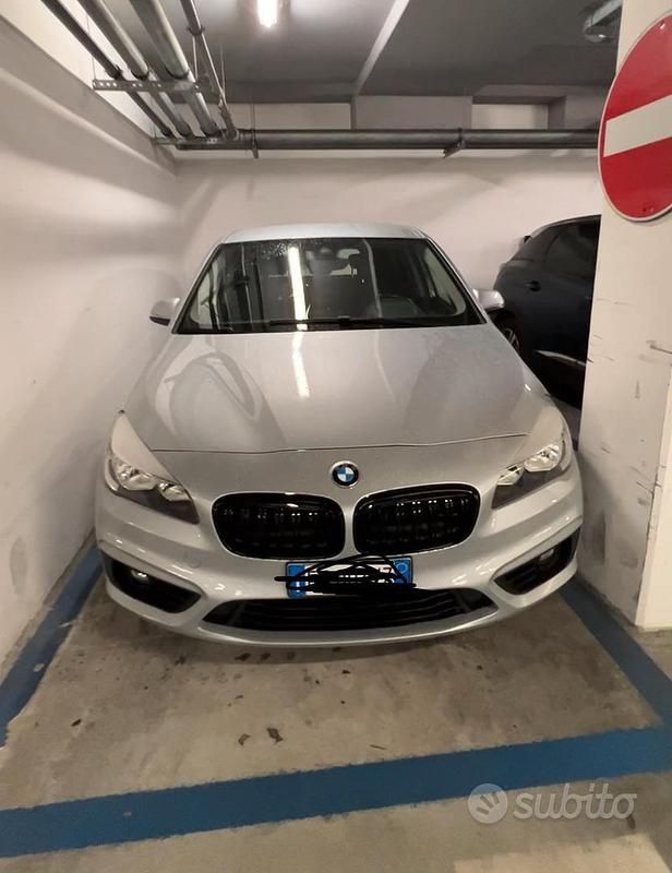 Grigio Usata 2016 BMW 216 Tre volumi | 12.500 € - Immagine 1/1