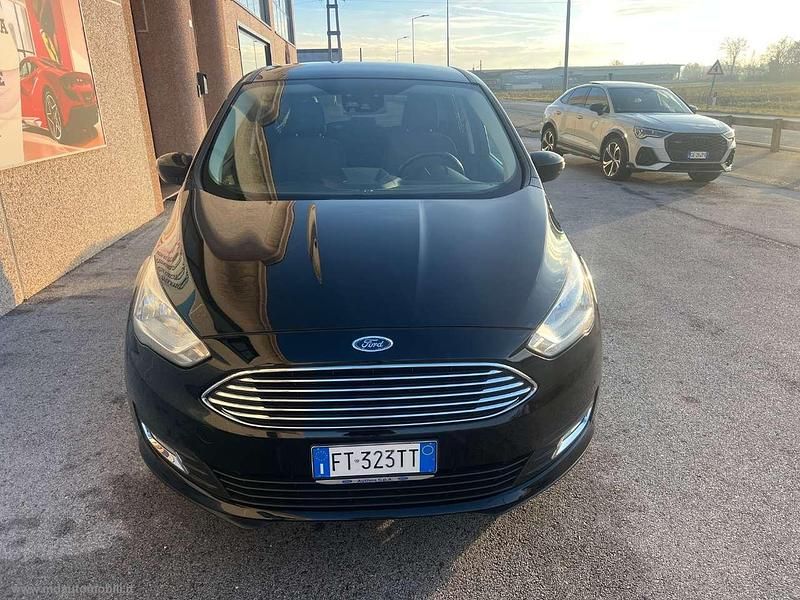 Usata Ford C-MAX Titanium 120 CV (88 kW) 2018 Nero Monovolume