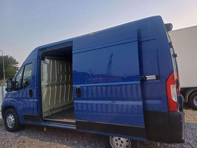 Usata Fiat Ducato 120 CV (88 kW) 2019 Blu/azzurro Furgone
