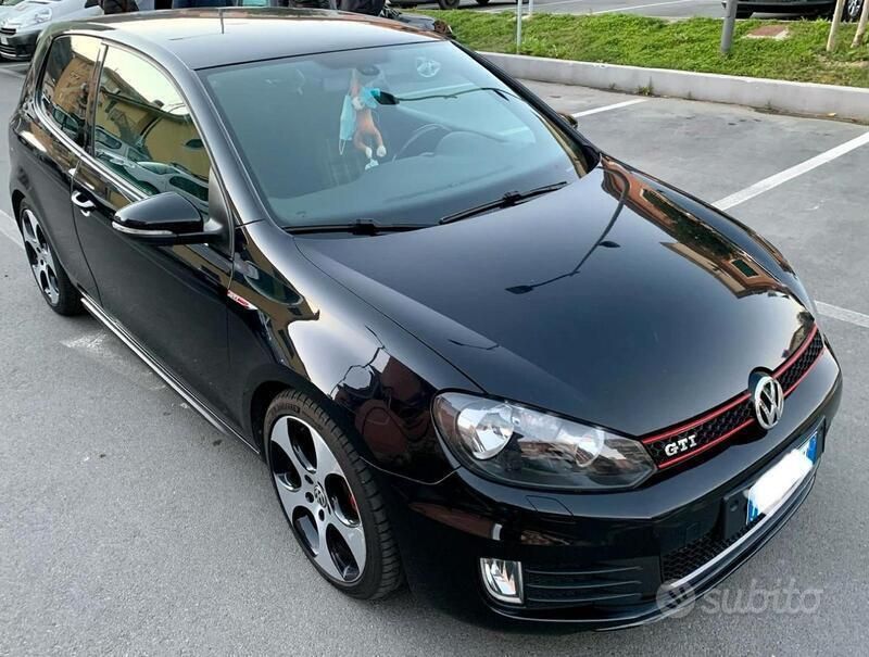 Usata 2011 VW Golf VI Due volumi | 11.000 € - Immagine 1/4